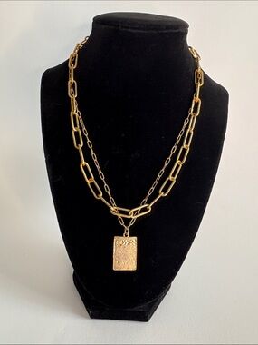 Serafina Gold Layered Paperclip Link Necklace with Rectangular Pendant